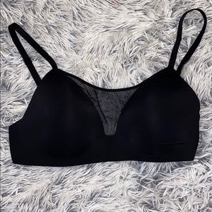 VS T•SHIRT WIRELESS BRA
